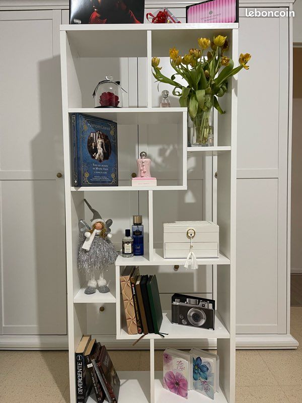 Étagère blanche design (image 1)