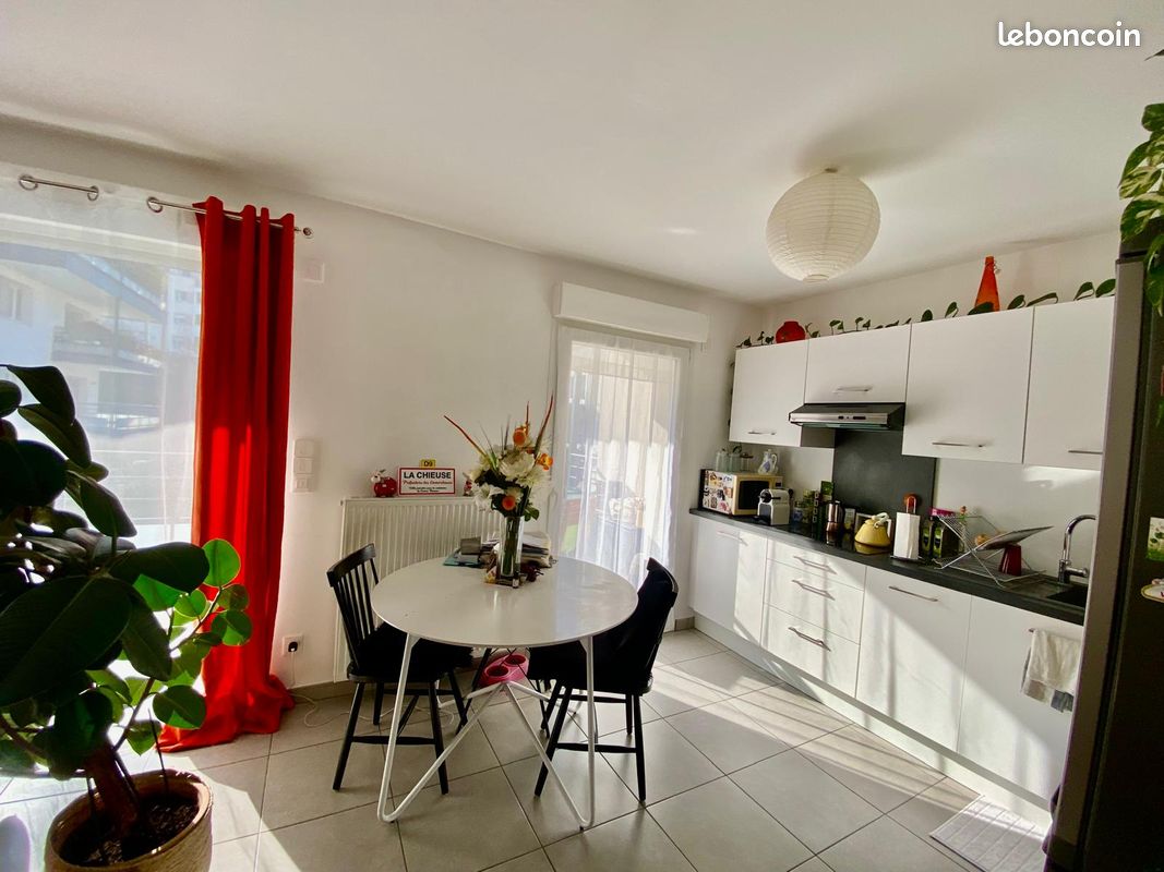Appartement 3 pièces 65 m² · à Annecy · 65 m² · 319 000 €