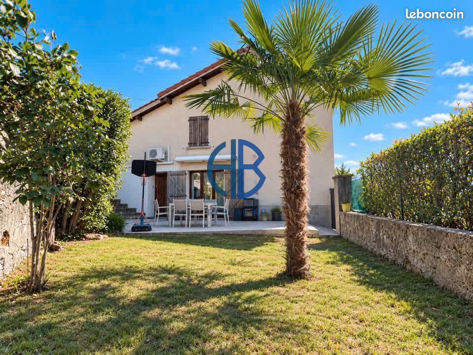 Maison 6 pièces 158 m² · à Voreppe · 158 m² · 347 000 €
