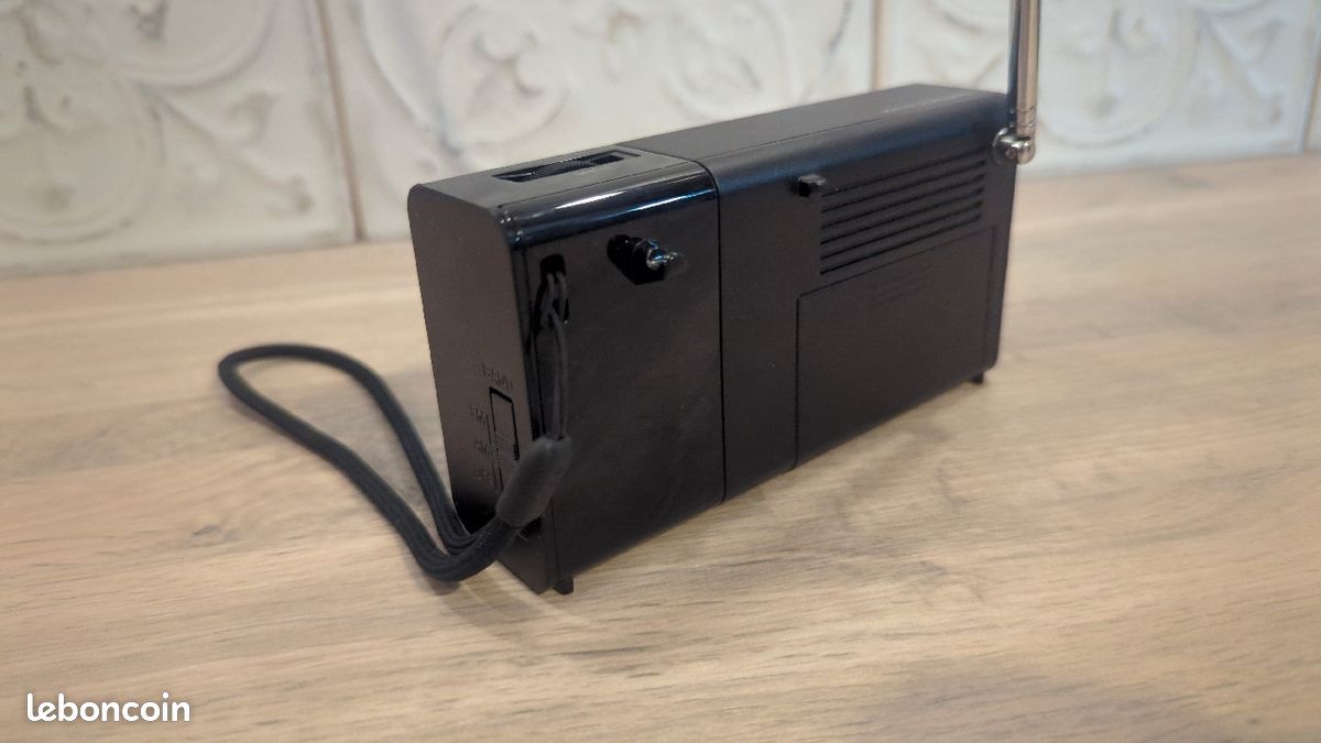 Radio compact Sony ICF P36 (image 3)