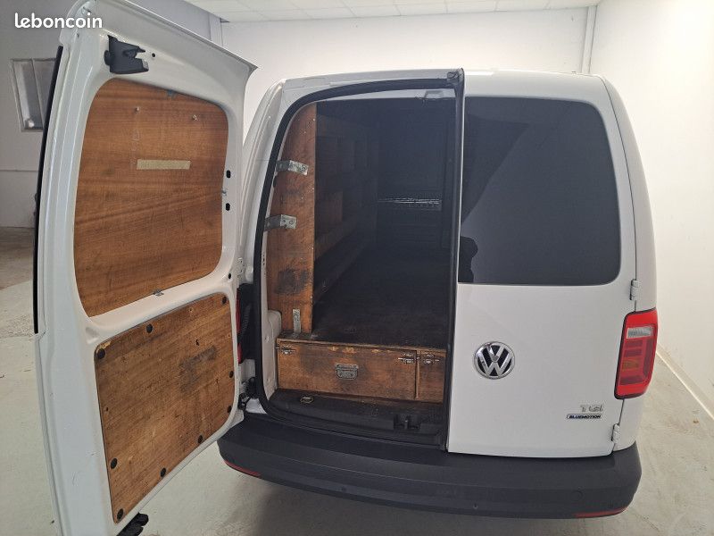 Volkswagen CADDY VAN MAXI 1.4 TGI 110CH GNV BUSINESS LINE (image 13)