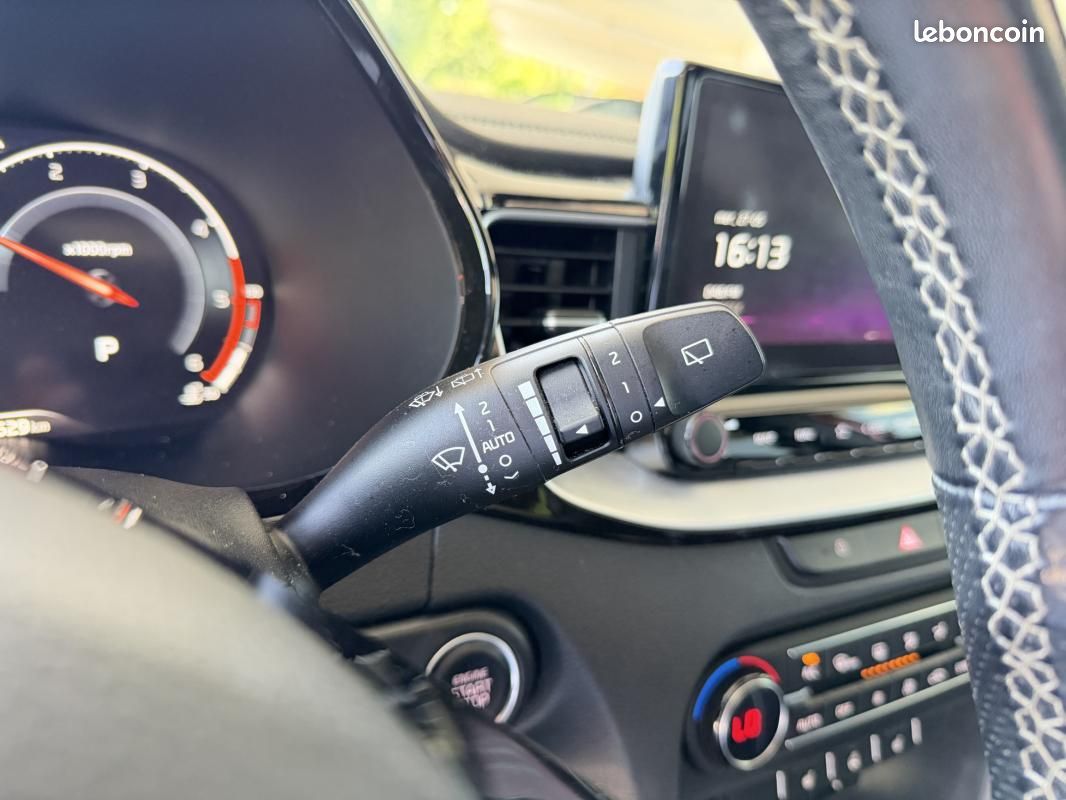 Kia Pro_cee'd 1.6 CRDI 136 DCT7 GT LINE PREMIUM (image 15)