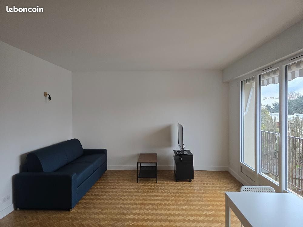 Appartement 1 pièce 49 m² · à Châtenay-Malabry · 49 m² · 1 043 €/mois