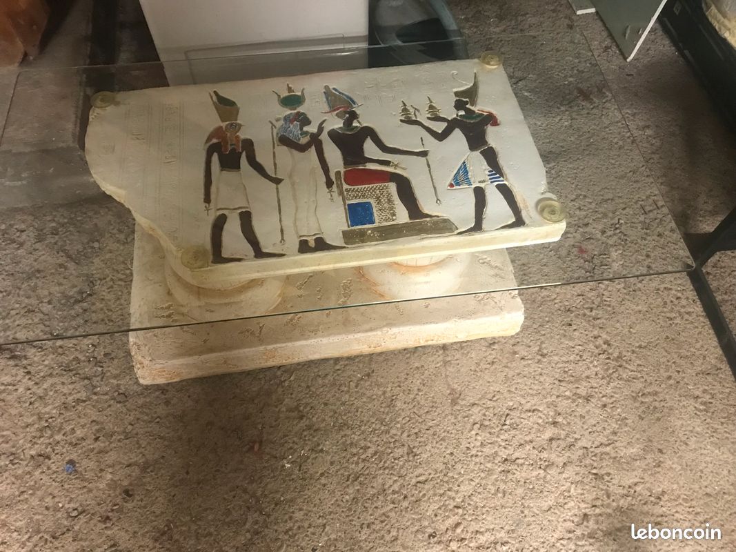 Table thème Égypte (image 1)