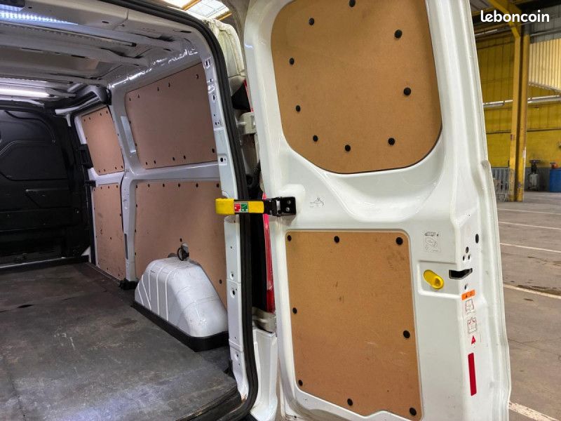 Ford TRANSIT CUSTOM FG 320 L2H1 2.0 ECOBLUE 170 S&S LIMITED BVA6 7CV (image 5)