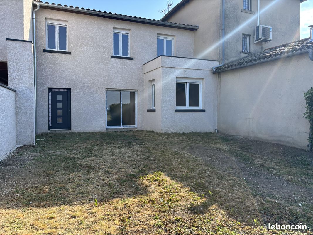 Maison 2 pièces 125 m² · à Belleville-en-Beaujolais · 125 m² · 170 000 €