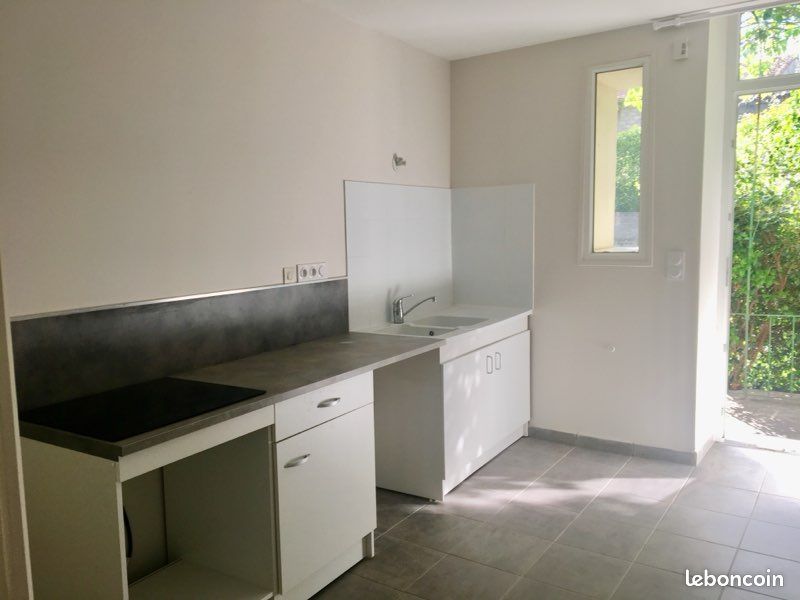 Appartement 2 pièces 28 m² · à Valence · 28 m² · 520 €/mois