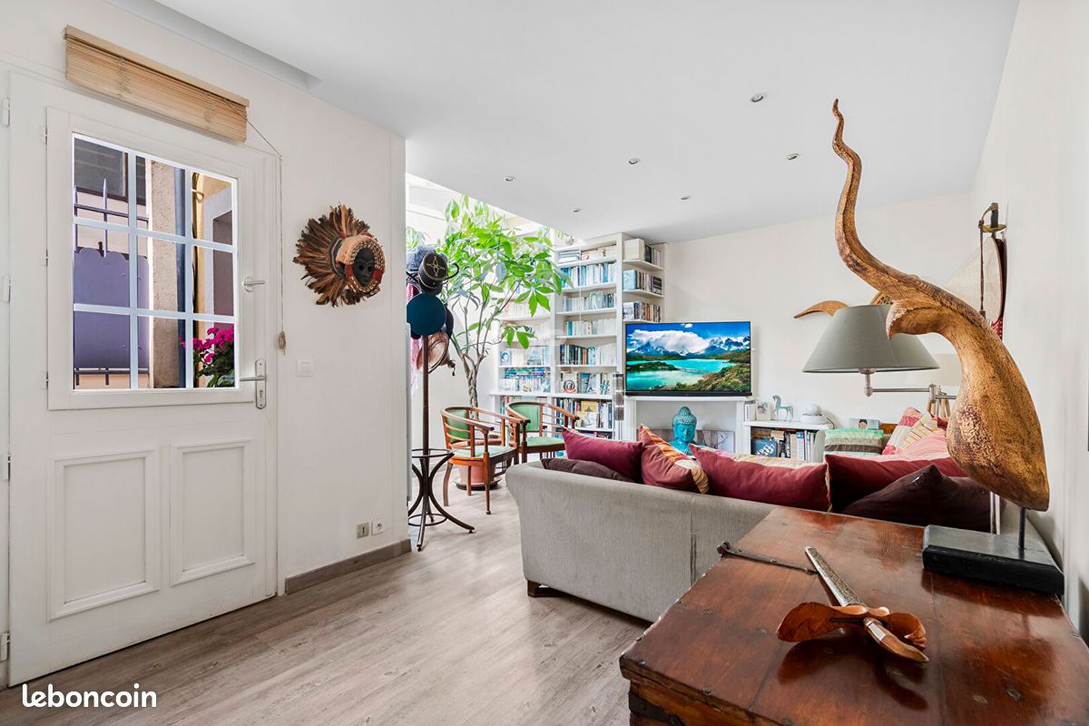 Appartement 4 pièces 94 m² · à Saint-Germain-en-Laye · 94 m² · 695 000 €