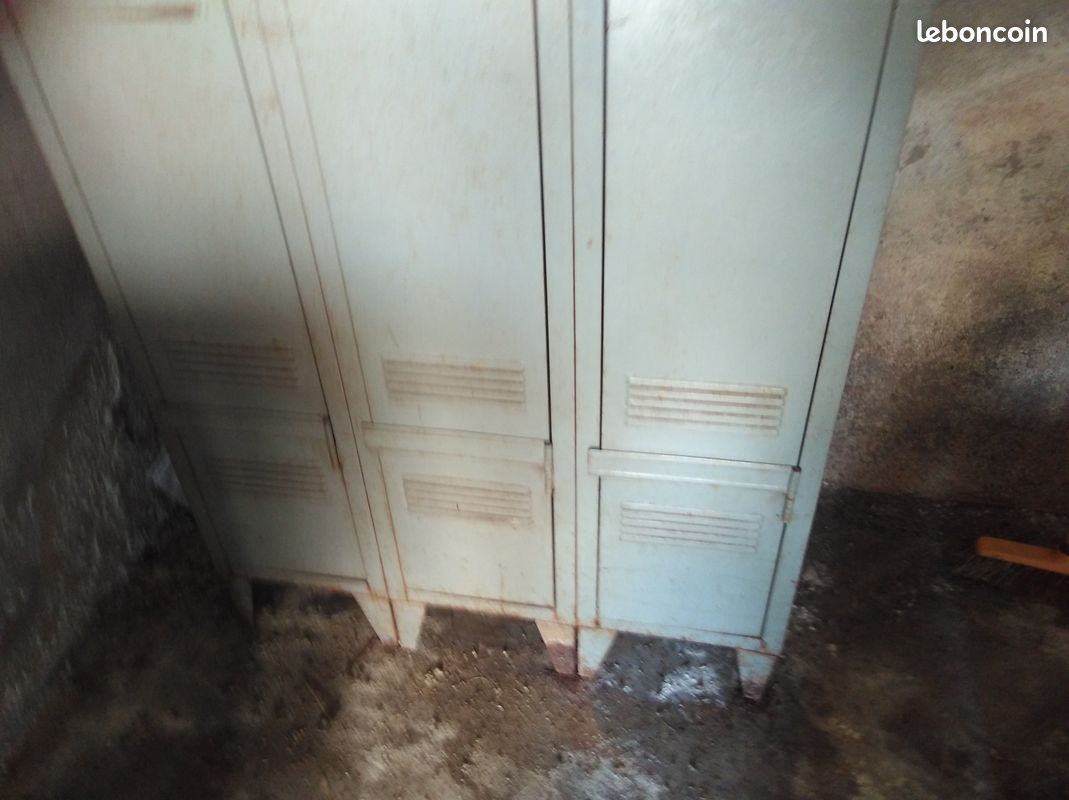 3 vestiaires en métal vintage (image 5)