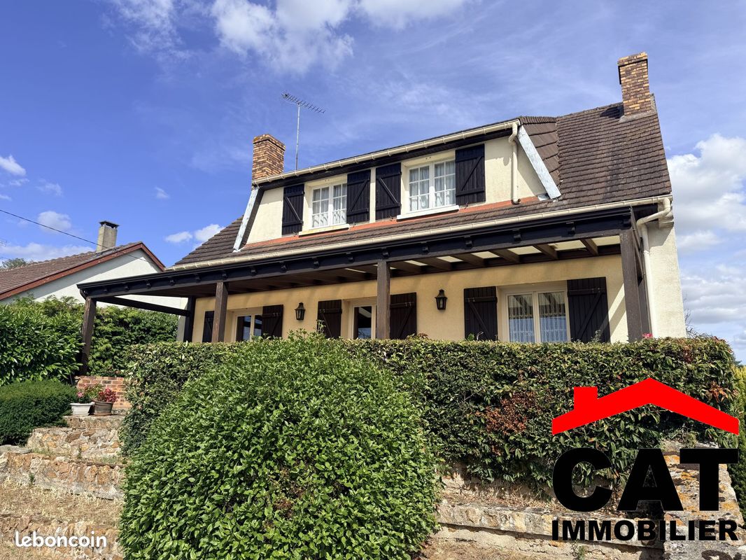 Maison 4 pièces 116 m² · à La Grande-Paroisse · 116 m² · 245 000 €