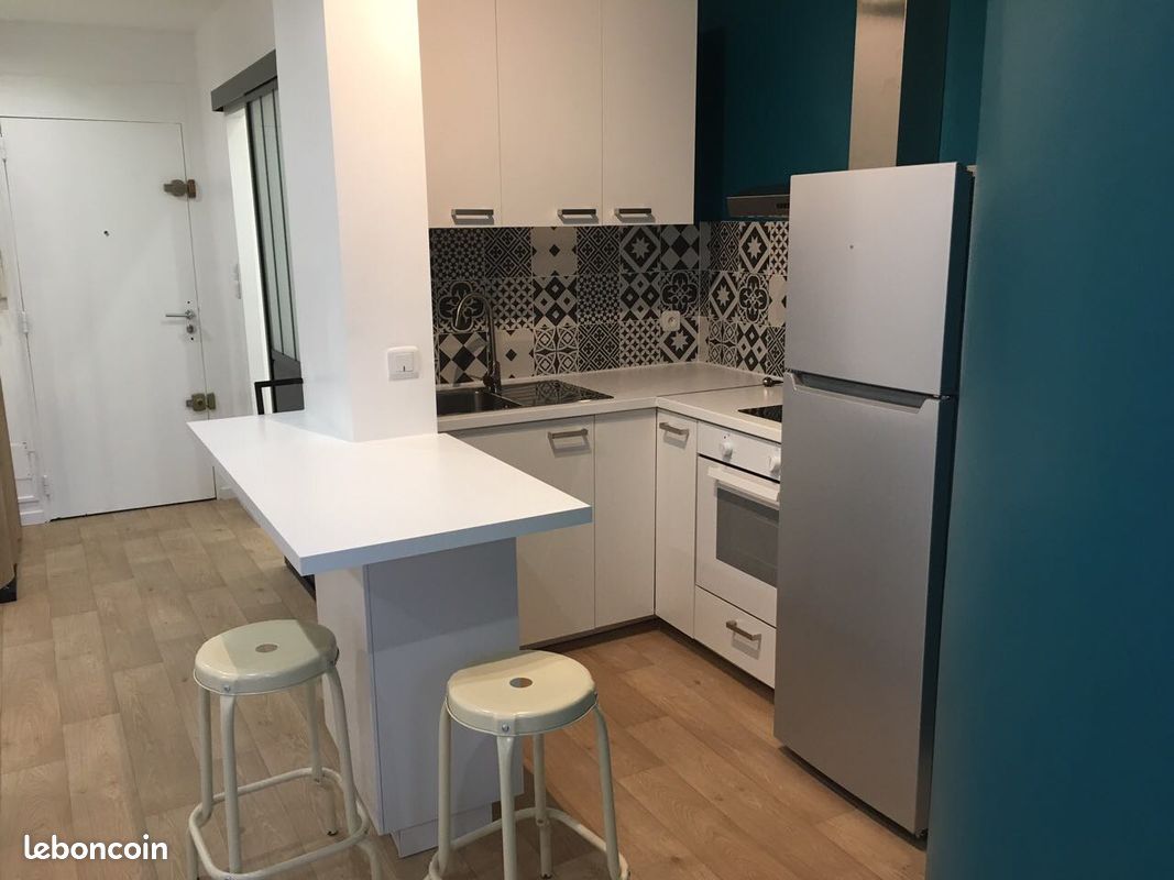 Studio 1 pièce 30 m² (image 2)