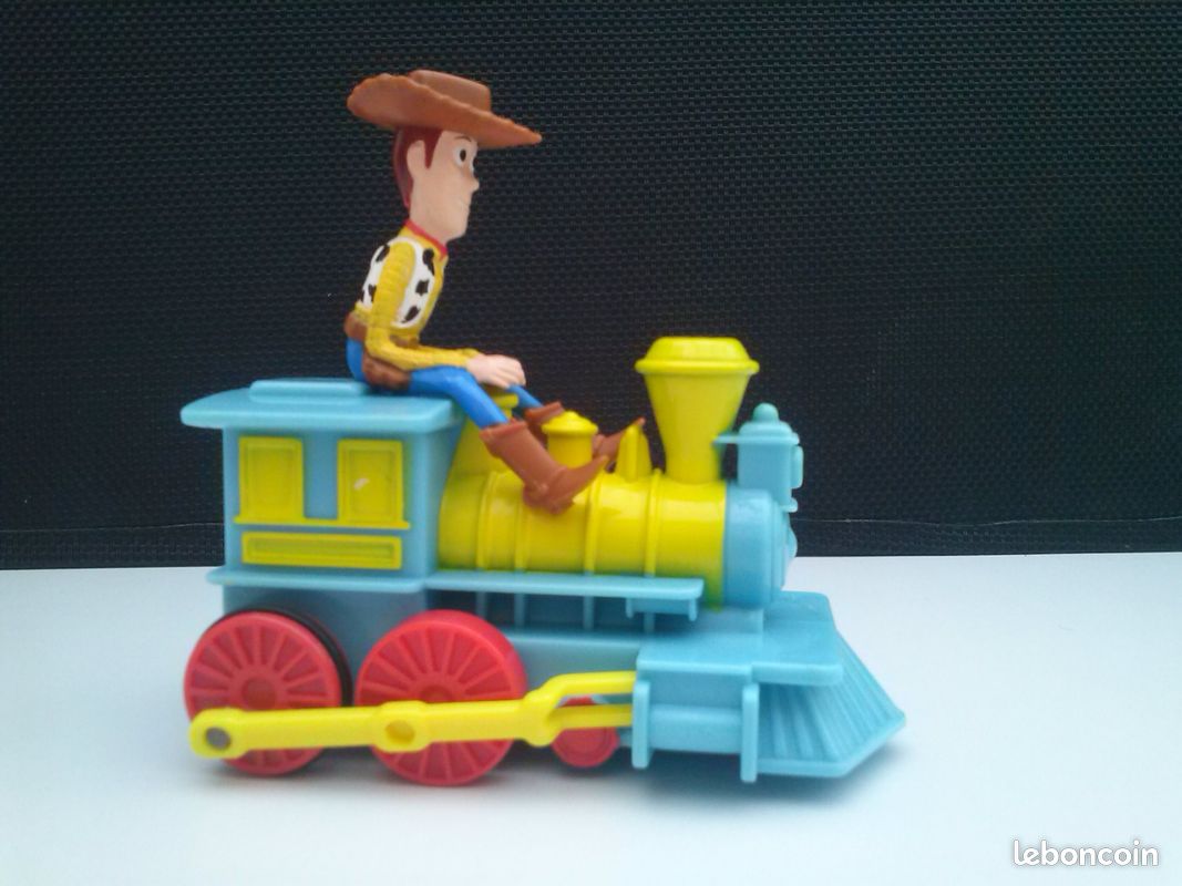Toy Story...en voiture BUZZ L'ECLAIR... (image 7)