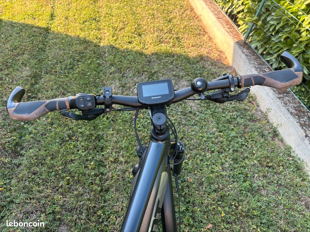 Vélo électrique GIANT Explore 1 PRO Batterie 625 WH (image 11)