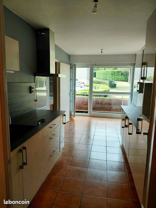 Appartement 4 pièces 91 m² · à Avranches · 91 m² · 630 €
