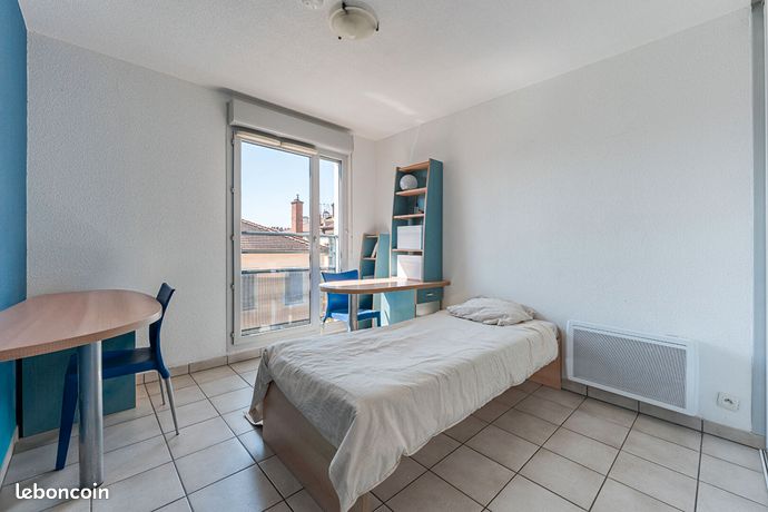 Studio 1 pièce 19 m² — 1