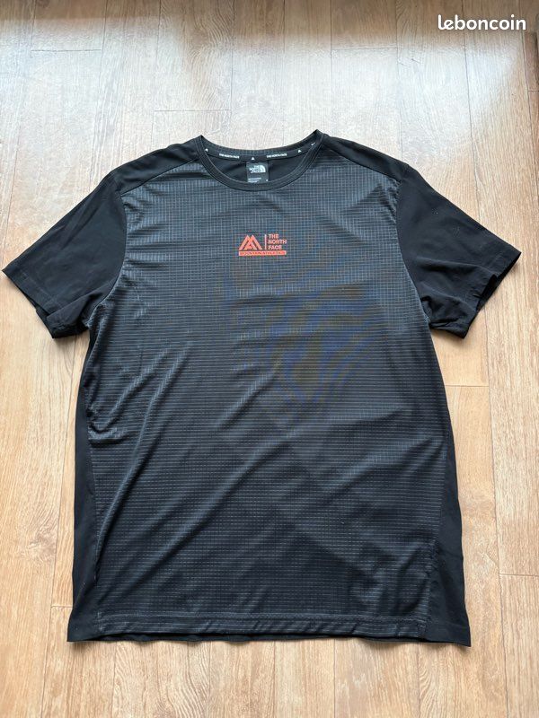 T-shirt the North Face homme (image 1)