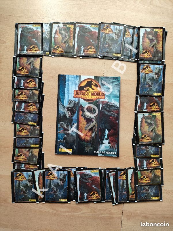 Pack Panini Jurassic World - 1 Album + 50 Pochettes Stickers Et Cartes