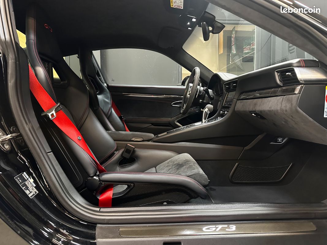 PORSCHE 911 ( 991.1 ) GT3 3.8 475ch PDK7 / LIFT / CARBONE / PDLS+ / PSE / CHRONO / GARANTIE PORSCHE APPROVED 24Mois (image 9)