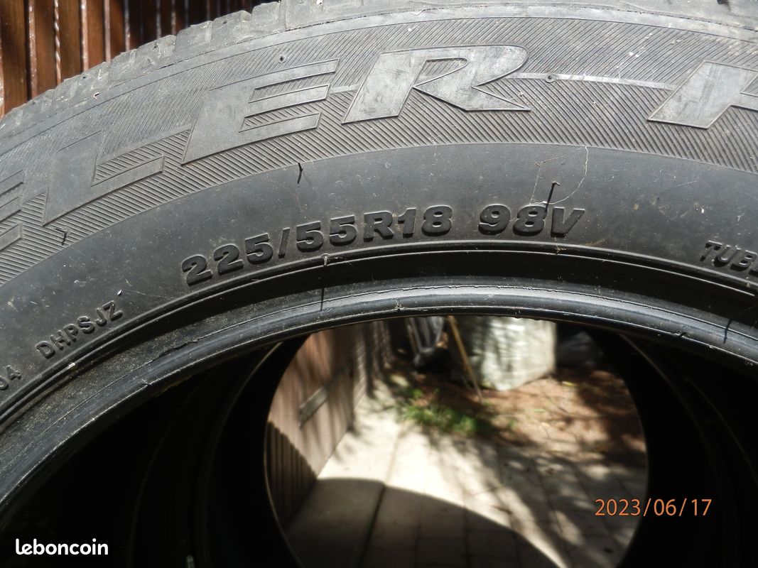 Paire de Pneus (image 3)