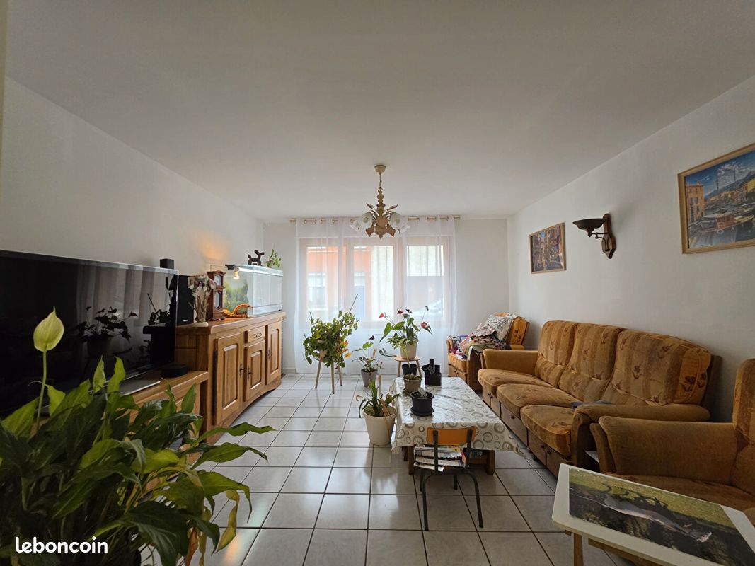 Maison 7 pièces 118 m² · à Calais · 118 m² · 183 000 €