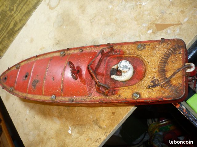 Bateau canot jep 4 avt guerre tôle en boite avec notice TBE