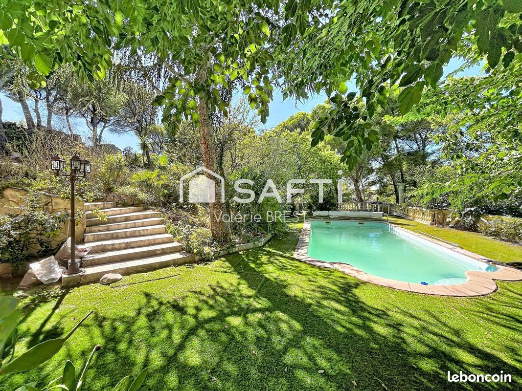 Maison 7 pièces 145 m² · à Ensuès-la-Redonne · 145 m² · 937 000 €