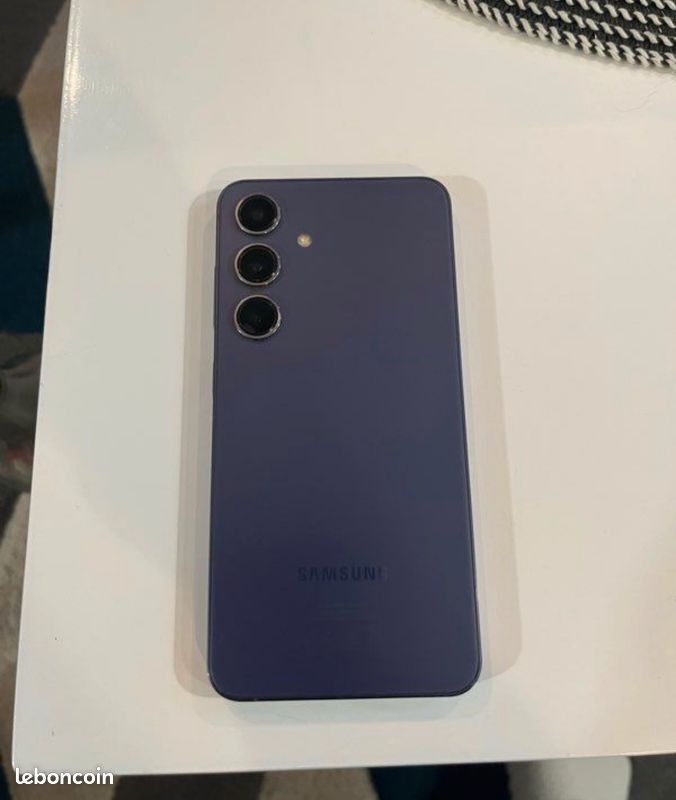 S24 256gb comme neuf 1er main (image 1)