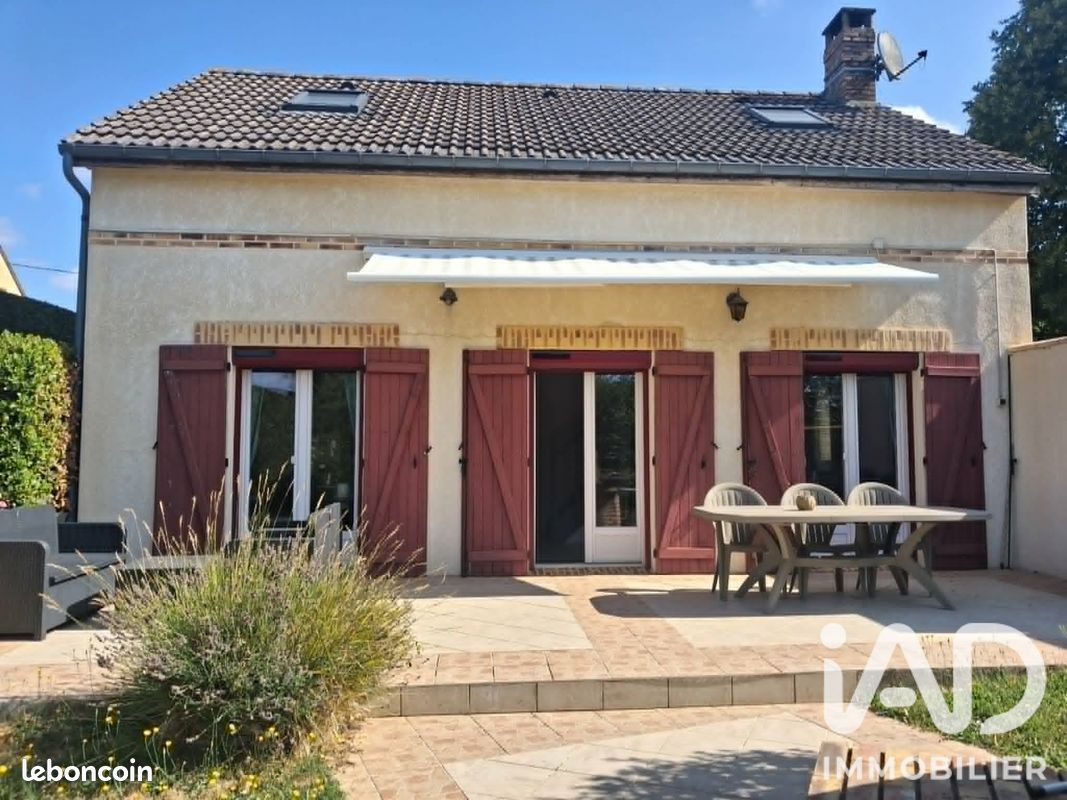 Maison 6 pièces 100 m² · à Lalandelle · 100 m² · 227 000 €