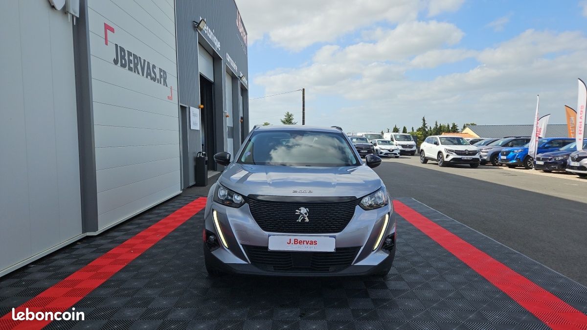 Peugeot 2008 PURETECH 130 SS EAT8 STYLE (image 7)