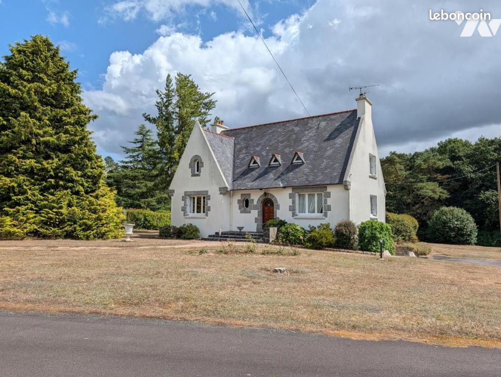 Maison 6 pièces 144 m² · à Plourin-lès-Morlaix · 144 m² · 292 300 €