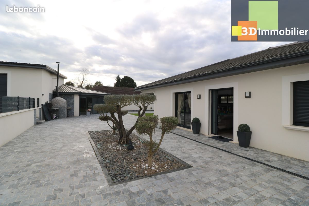 Maison 6 pièces 131 m² · à Mouchard · 131 m² · 455 000 €