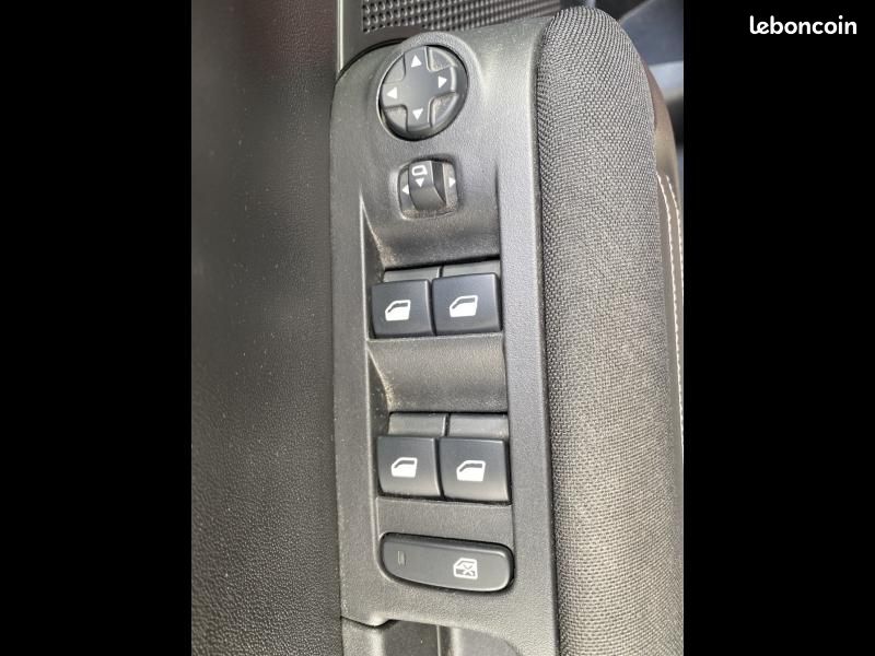 Citroen C3 Aircross PureTech 110ch S&S Shine (image 24)