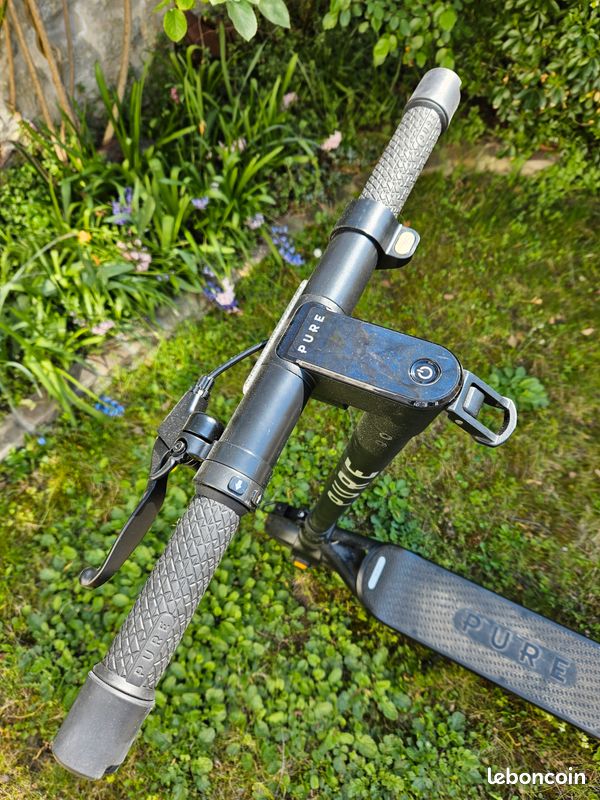 Trotinette électrique PURE Air3 (image 4)
