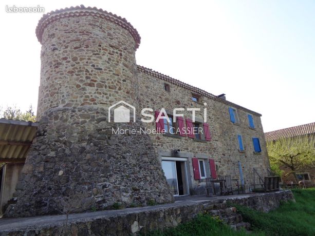 Propriété 5 pièces 170 m²