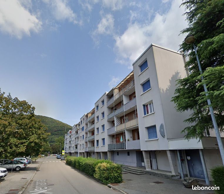 Appartement 3 pièces 64 m² · à Vizille · 64 m² · 605 €