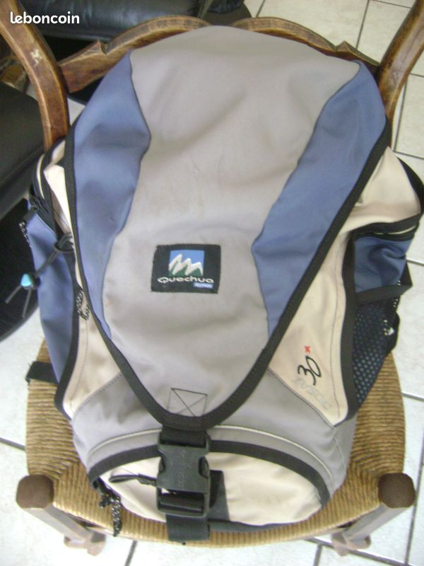 Sac à dos QUECHUA DIOSAZ 30 litres (image 1)