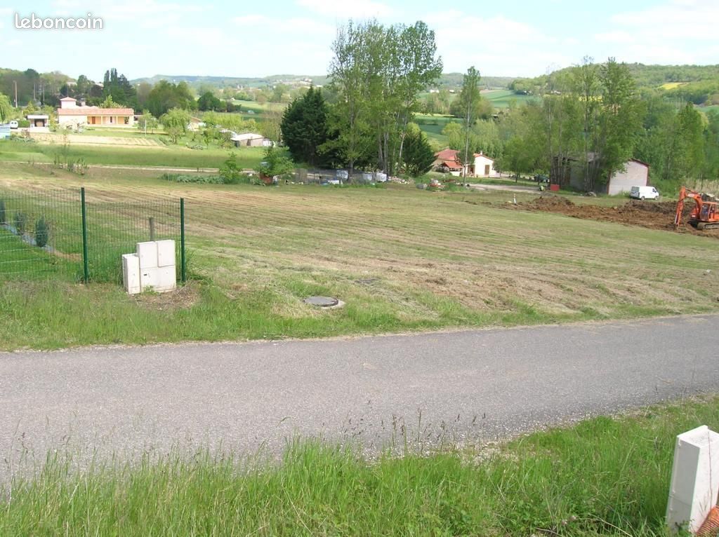Terrain industriel en zone artisanale lauzerte · 39 000 €