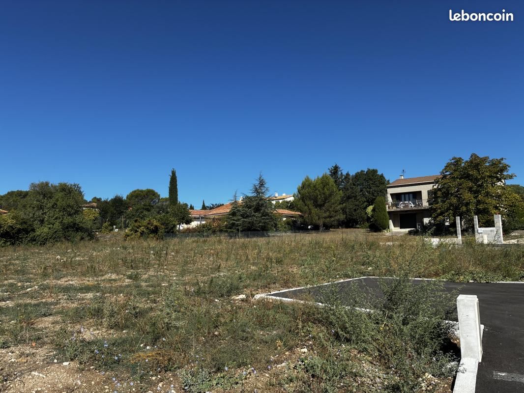 Terrain 360 m² Greasque · à Gréasque · 235 000 €