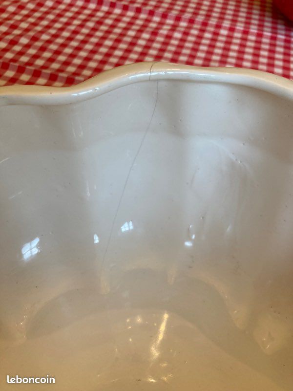 Soupière blanche avec couvercle (image 4)