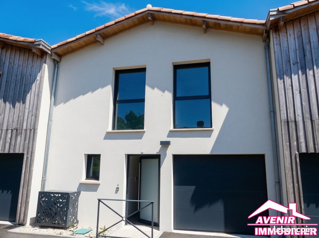 Maison 4 pièces 93 m² · à Lacanau · 93 m² · 1 300 €/mois