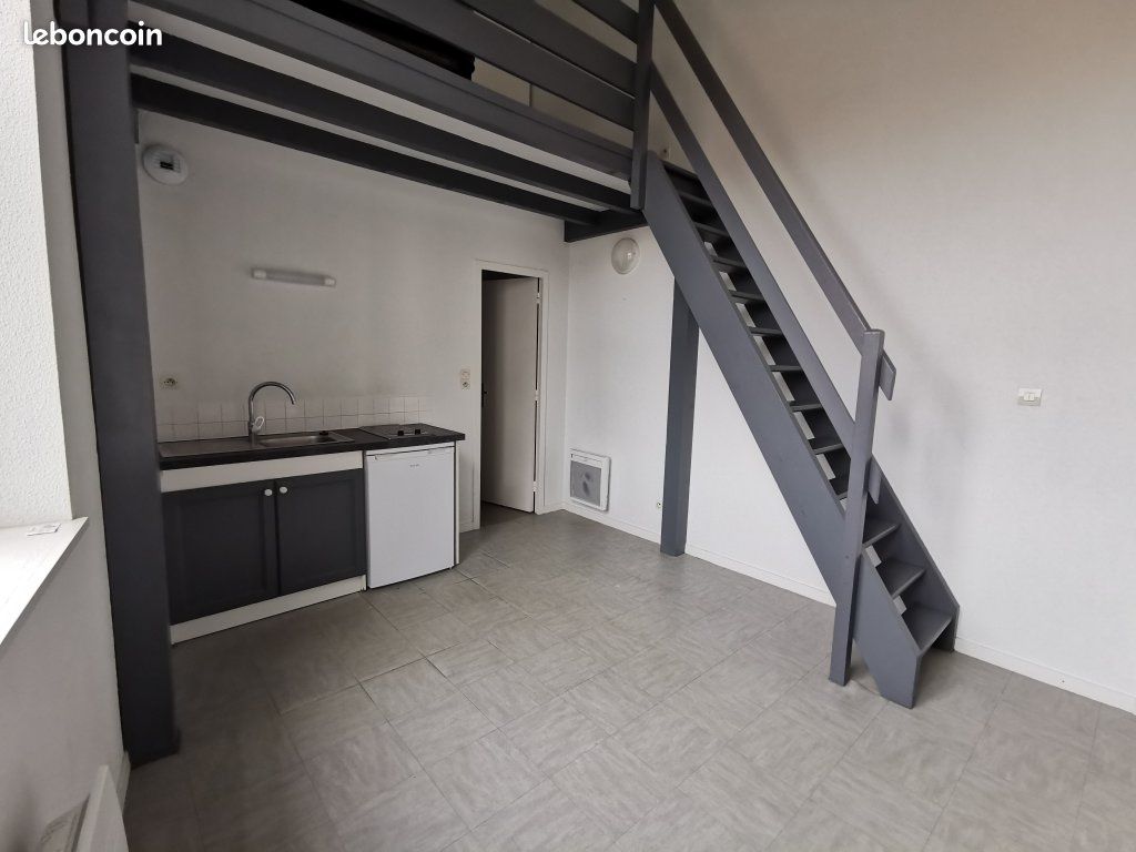 Appartement 1 pièce 26 m² · à Saint-Étienne · 26 m² · 365 €