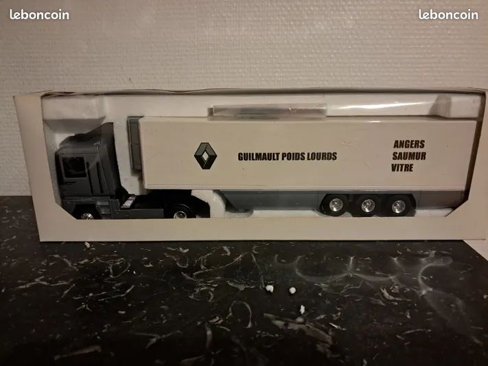Camion Renault Magnum Eligor – Semi-remorque Caréné, Collection Miniature
