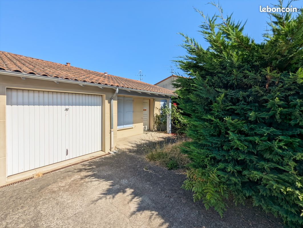 Maison 3 pièces 65 m² · à Montlaur · 65 m² · 235 000 €