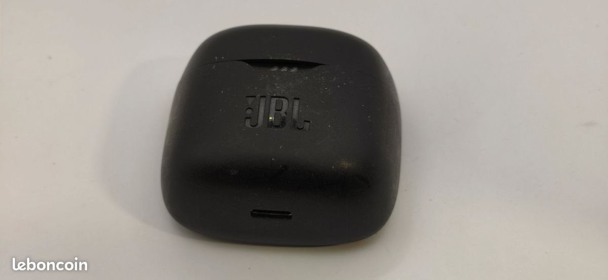 Ecouteurs bluetooth JBL Tune avec boitier charge (image 1)