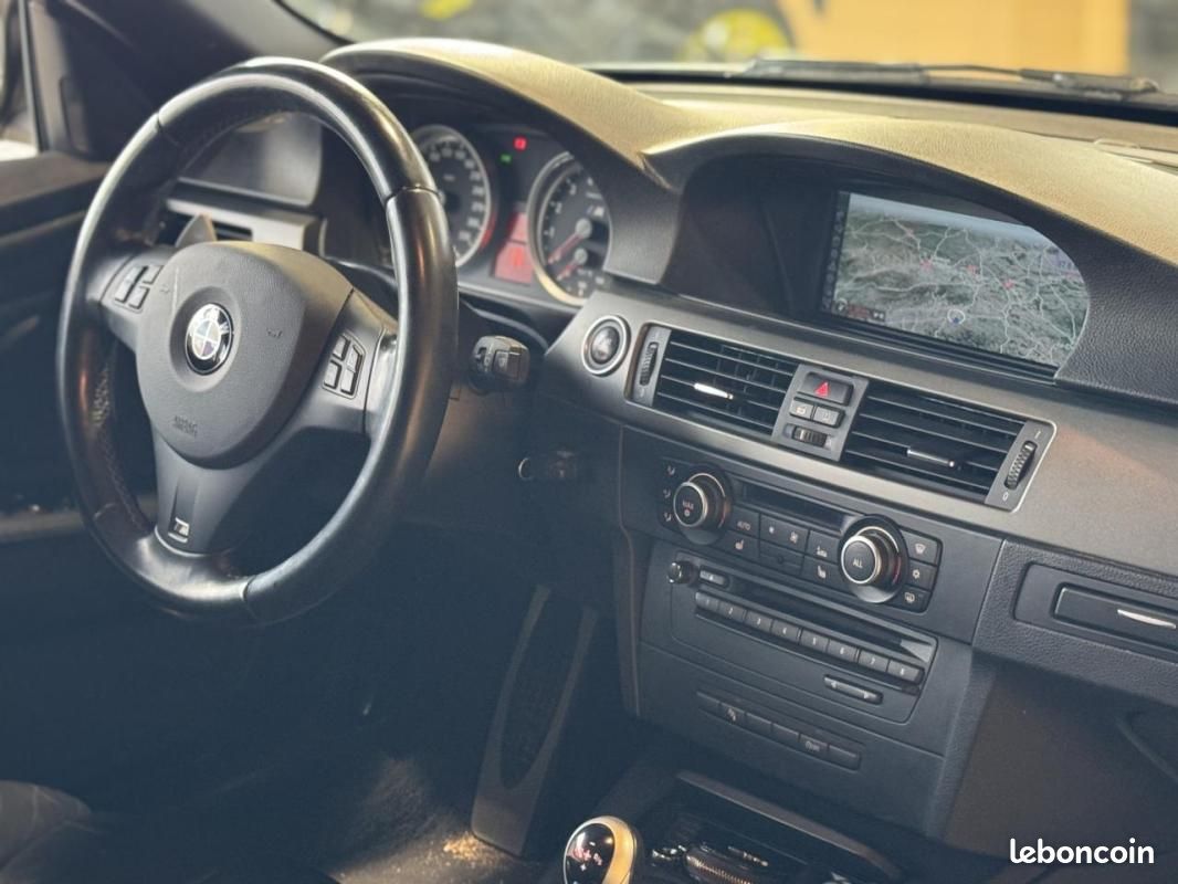 BMW Série 3 M3 E93 Cabriolet V8 420 ch Drivelogic DKG (image 12)