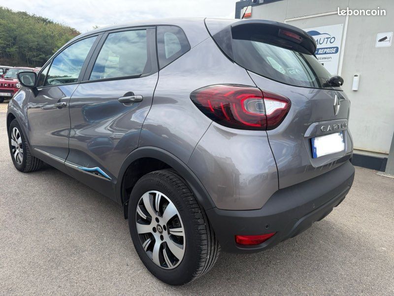 Renault captur ph2 1.5 dci 90ch edc intens faibles kms excellent état (image 2)