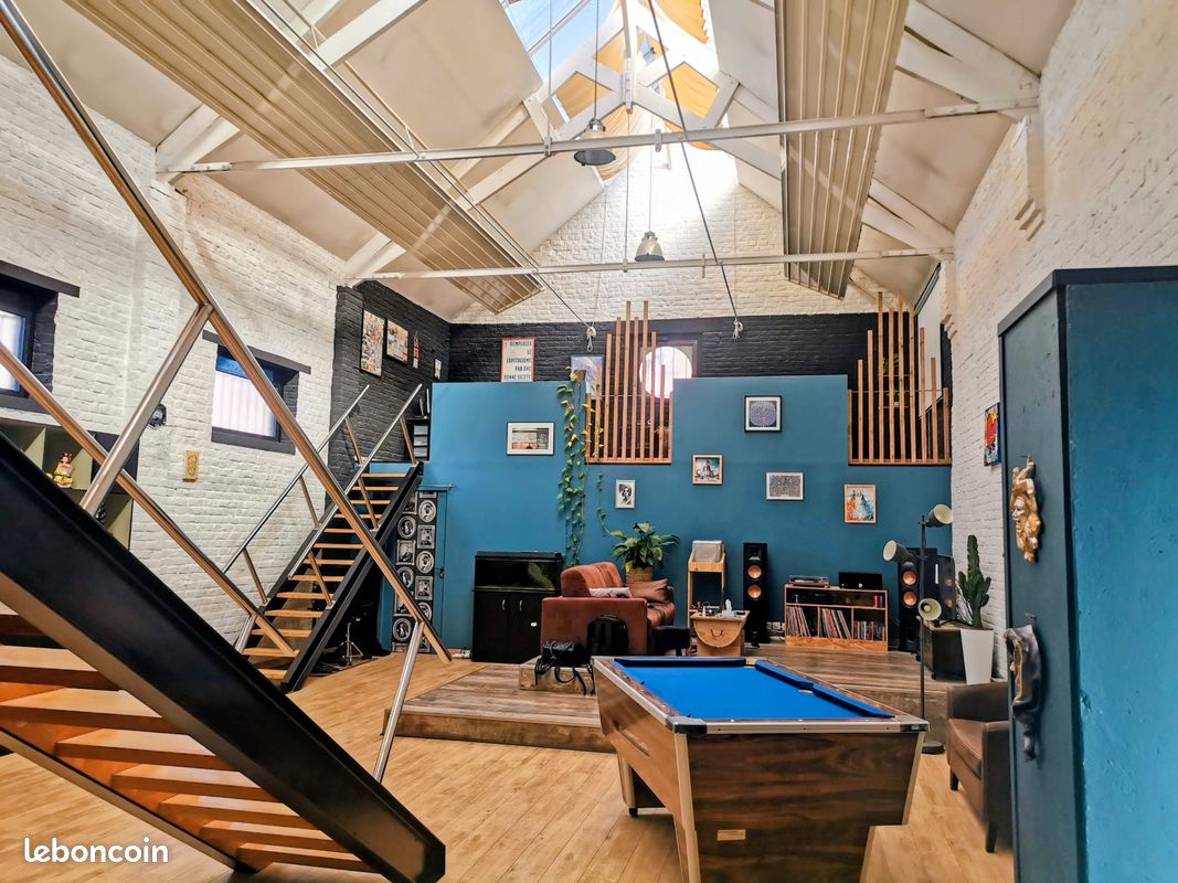 Appartement 3 pièces 145 m² · à Roubaix · 145 m² · 209 000 €