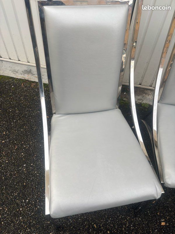 Lot de 4 chaises grises (image 1)