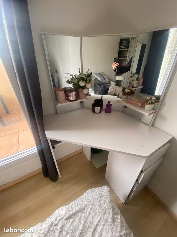 Coiffeuse blanche avec tiroir et miroir (image 1)