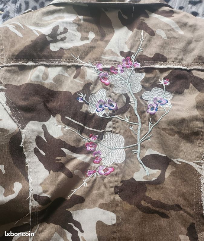 Veste camouflage brodée (image 4)